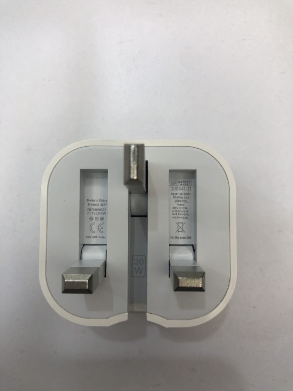 شارژر اصلی ۲۰ وات اپل Apple 20W 6pin USB-C Power Adapter - Image 6